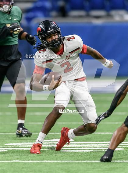 Thumbnail 3 in DeSoto vs Westfield (UIL 6A D1 Regional Semifinals) photogallery.