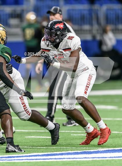 Thumbnail 2 in DeSoto vs Westfield (UIL 6A D1 Regional Semifinals) photogallery.