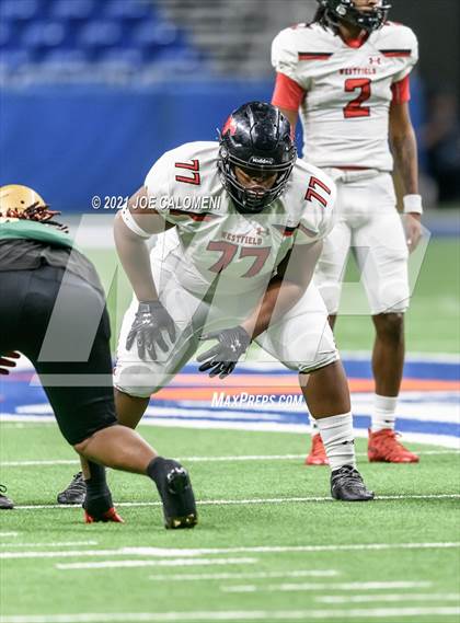 Thumbnail 2 in DeSoto vs Westfield (UIL 6A D1 Regional Semifinals) photogallery.