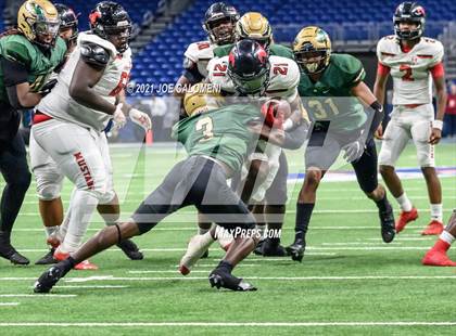 Thumbnail 1 in DeSoto vs Westfield (UIL 6A D1 Regional Semifinals) photogallery.