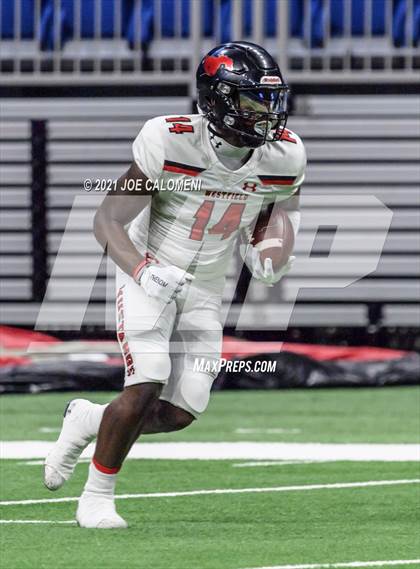 Thumbnail 1 in DeSoto vs Westfield (UIL 6A D1 Regional Semifinals) photogallery.
