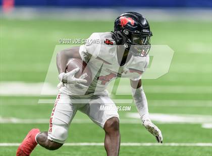 Thumbnail 2 in DeSoto vs Westfield (UIL 6A D1 Regional Semifinals) photogallery.