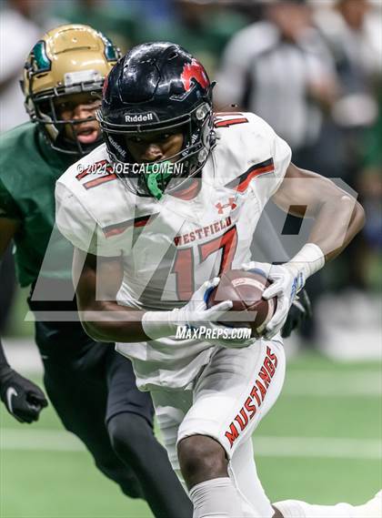 Thumbnail 1 in DeSoto vs Westfield (UIL 6A D1 Regional Semifinals) photogallery.
