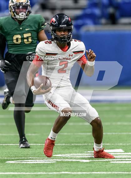 Thumbnail 1 in DeSoto vs Westfield (UIL 6A D1 Regional Semifinals) photogallery.