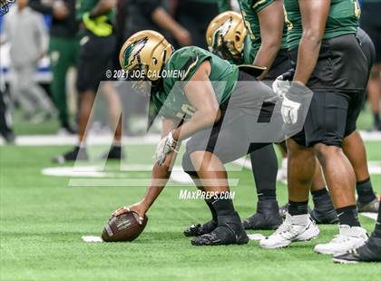 Thumbnail 2 in DeSoto vs Westfield (UIL 6A D1 Regional Semifinals) photogallery.