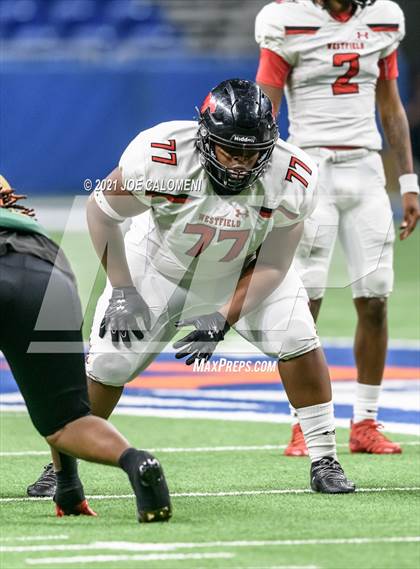 Thumbnail 3 in DeSoto vs Westfield (UIL 6A D1 Regional Semifinals) photogallery.