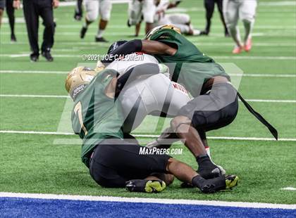 Thumbnail 2 in DeSoto vs Westfield (UIL 6A D1 Regional Semifinals) photogallery.