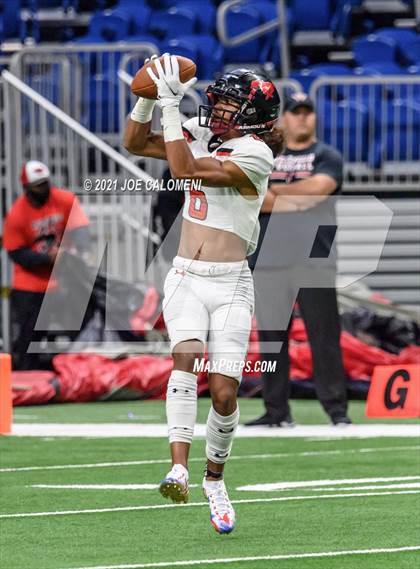 Thumbnail 2 in DeSoto vs Westfield (UIL 6A D1 Regional Semifinals) photogallery.