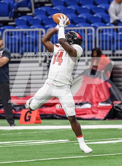 Thumbnail 1 in DeSoto vs Westfield (UIL 6A D1 Regional Semifinals) photogallery.