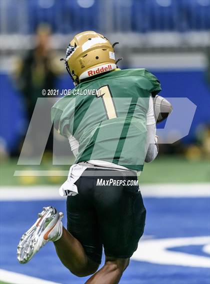 Thumbnail 2 in DeSoto vs Westfield (UIL 6A D1 Regional Semifinals) photogallery.