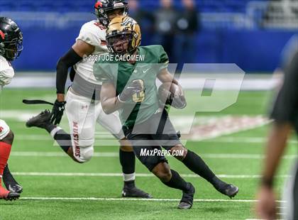 Thumbnail 3 in DeSoto vs Westfield (UIL 6A D1 Regional Semifinals) photogallery.