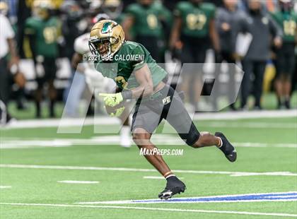 Thumbnail 3 in DeSoto vs Westfield (UIL 6A D1 Regional Semifinals) photogallery.