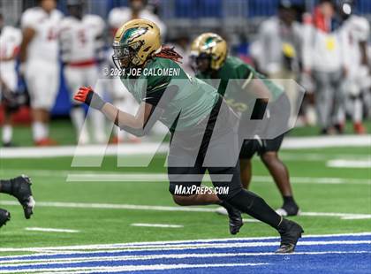 Thumbnail 3 in DeSoto vs Westfield (UIL 6A D1 Regional Semifinals) photogallery.
