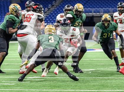 Thumbnail 1 in DeSoto vs Westfield (UIL 6A D1 Regional Semifinals) photogallery.