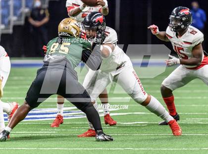 Thumbnail 1 in DeSoto vs Westfield (UIL 6A D1 Regional Semifinals) photogallery.