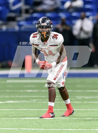 Thumbnail 3 in DeSoto vs Westfield (UIL 6A D1 Regional Semifinals) photogallery.