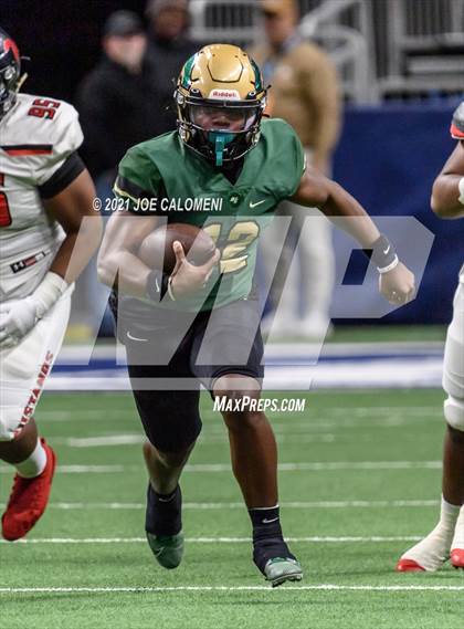 Thumbnail 3 in DeSoto vs Westfield (UIL 6A D1 Regional Semifinals) photogallery.