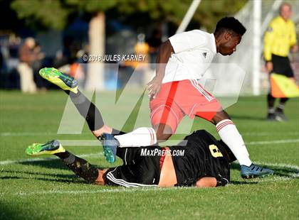 Thumbnail 2 in Sunrise Mountain vs Valley (NIAA 3A Quarterfinal) photogallery.