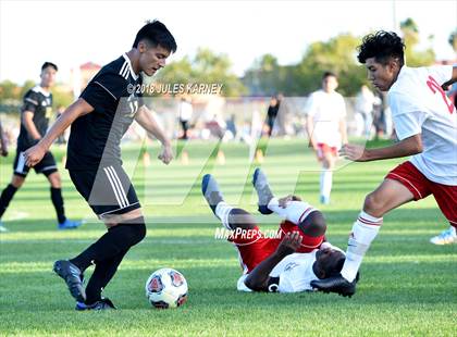 Thumbnail 2 in Sunrise Mountain vs Valley (NIAA 3A Quarterfinal) photogallery.