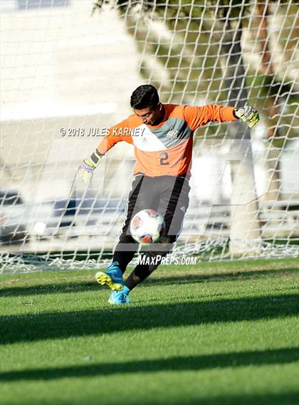 Thumbnail 2 in Sunrise Mountain vs Valley (NIAA 3A Quarterfinal) photogallery.