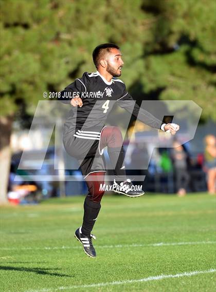 Thumbnail 3 in Sunrise Mountain vs Valley (NIAA 3A Quarterfinal) photogallery.