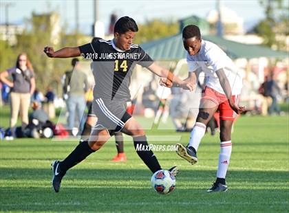 Thumbnail 3 in Sunrise Mountain vs Valley (NIAA 3A Quarterfinal) photogallery.