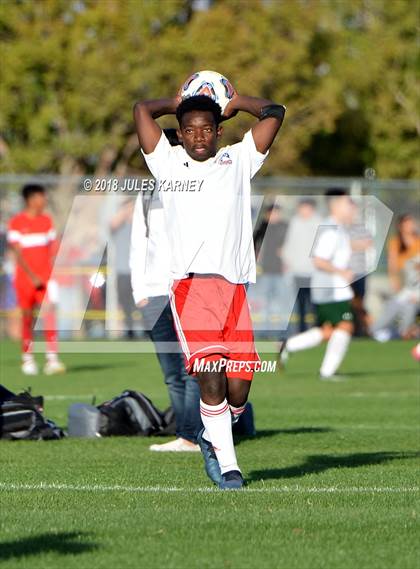 Thumbnail 2 in Sunrise Mountain vs Valley (NIAA 3A Quarterfinal) photogallery.