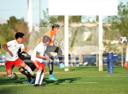 Thumbnail 1 in Sunrise Mountain vs Valley (NIAA 3A Quarterfinal) photogallery.