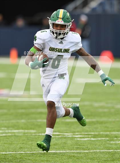 Thumbnail 3 in Clinton-Massie vs. Ursuline (OHSAA D4 Final) photogallery.