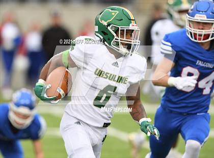 Thumbnail 2 in Clinton-Massie vs. Ursuline (OHSAA D4 Final) photogallery.