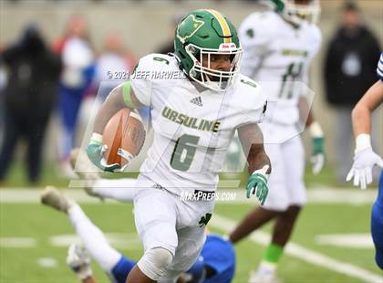 Thumbnail 1 in Clinton-Massie vs. Ursuline (OHSAA D4 Final) photogallery.