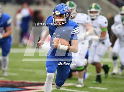 Thumbnail 2 in Clinton-Massie vs. Ursuline (OHSAA D4 Final) photogallery.