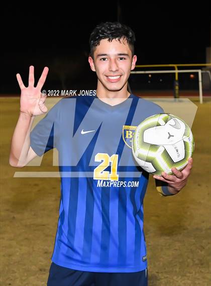 Thumbnail 3 in Yuma Catholic @ Bourgade Catholic photogallery.