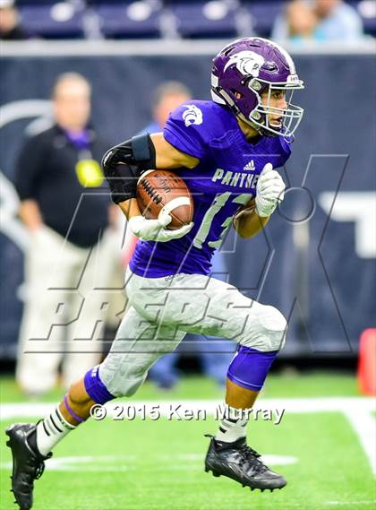 Thumbnail 2 in Ridge Point vs. Cedar Park (UIL 5A Semifinal) photogallery.