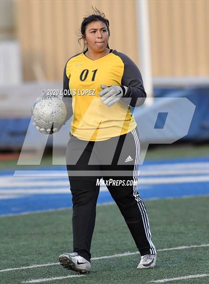 Thumbnail 2 in Charter Oak vs. Beaumont (CIF SS D5 Final) photogallery.