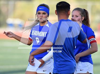 Thumbnail 3 in Charter Oak vs. Beaumont (CIF SS D5 Final) photogallery.