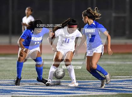 Thumbnail 1 in Charter Oak vs. Beaumont (CIF SS D5 Final) photogallery.