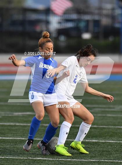 Thumbnail 1 in Charter Oak vs. Beaumont (CIF SS D5 Final) photogallery.