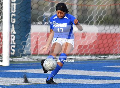 Thumbnail 1 in Charter Oak vs. Beaumont (CIF SS D5 Final) photogallery.