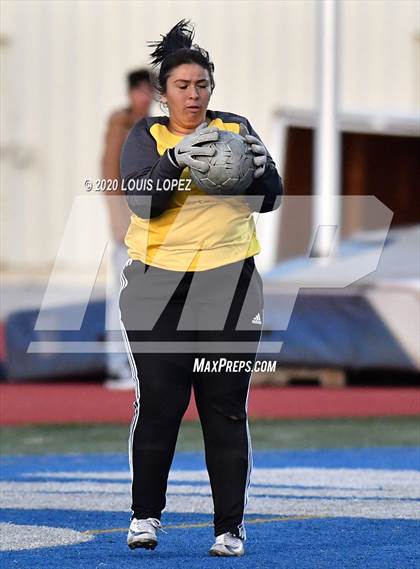Thumbnail 3 in Charter Oak vs. Beaumont (CIF SS D5 Final) photogallery.