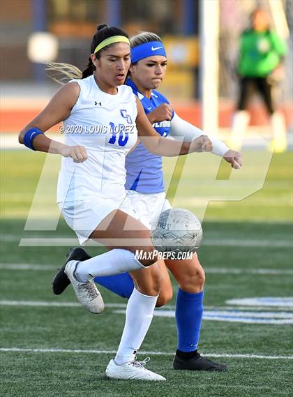 Thumbnail 2 in Charter Oak vs. Beaumont (CIF SS D5 Final) photogallery.