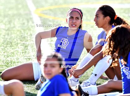 Thumbnail 2 in Charter Oak vs. Beaumont (CIF SS D5 Final) photogallery.