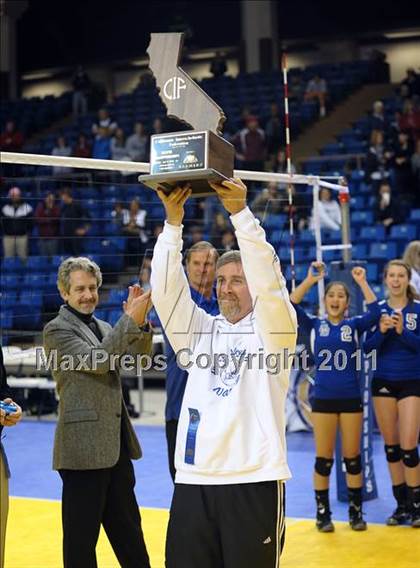 Thumbnail 1 in La Jolla Country Day vs. Sacred Heart Prep (CIF State D4 Final) photogallery.
