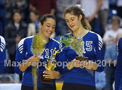 Thumbnail 1 in La Jolla Country Day vs. Sacred Heart Prep (CIF State D4 Final) photogallery.