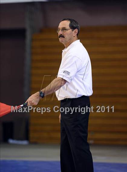 Thumbnail 3 in La Jolla Country Day vs. Sacred Heart Prep (CIF State D4 Final) photogallery.