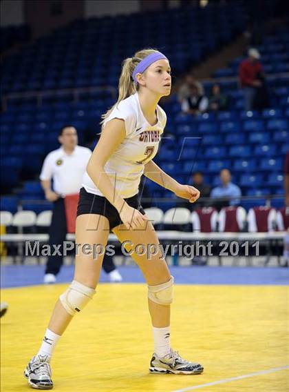 Thumbnail 1 in La Jolla Country Day vs. Sacred Heart Prep (CIF State D4 Final) photogallery.
