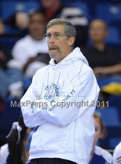 Thumbnail 3 in La Jolla Country Day vs. Sacred Heart Prep (CIF State D4 Final) photogallery.