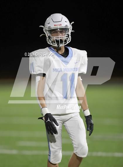 Thumbnail 2 in Mica Mountain JV Black and Blue Scrimmage photogallery.