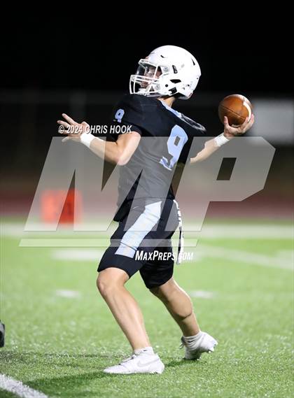 Thumbnail 2 in Mica Mountain JV Black and Blue Scrimmage photogallery.
