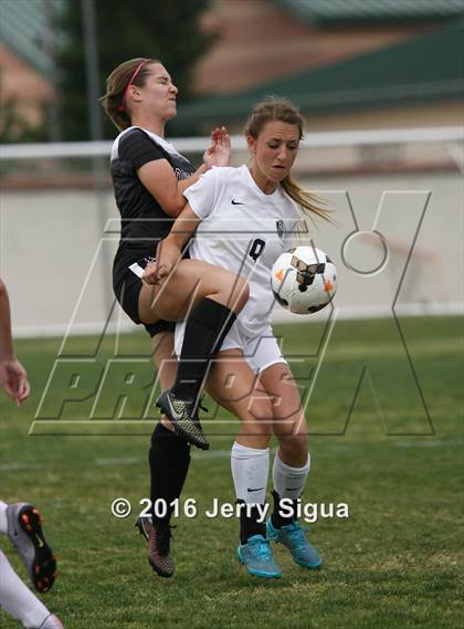 Thumbnail 2 in Woodcreek @ Granite Bay photogallery.